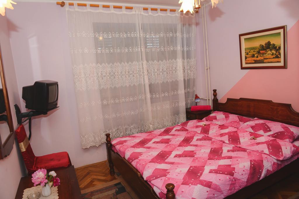 Beli Dvor Hotell Sombor Rom bilde