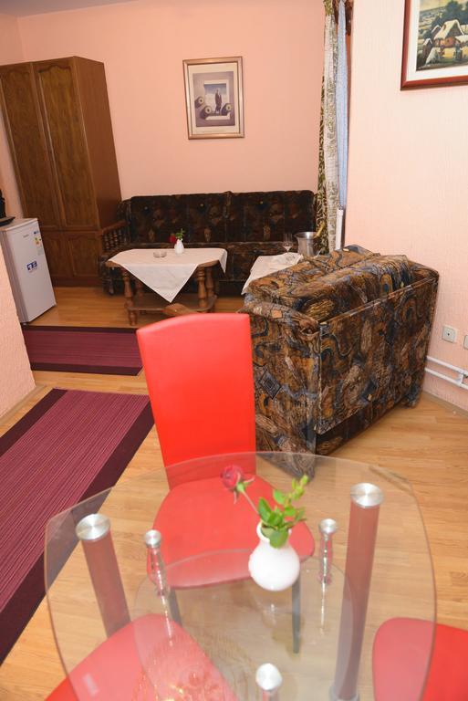 Beli Dvor Hotell Sombor Rom bilde