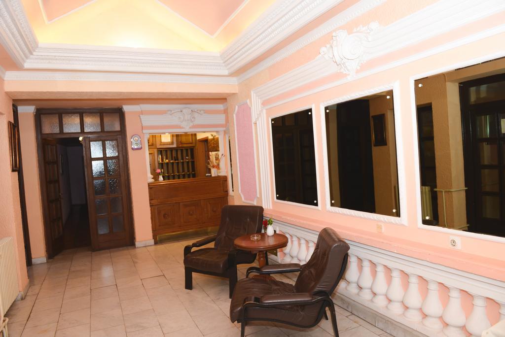 Beli Dvor Hotell Sombor Eksteriør bilde