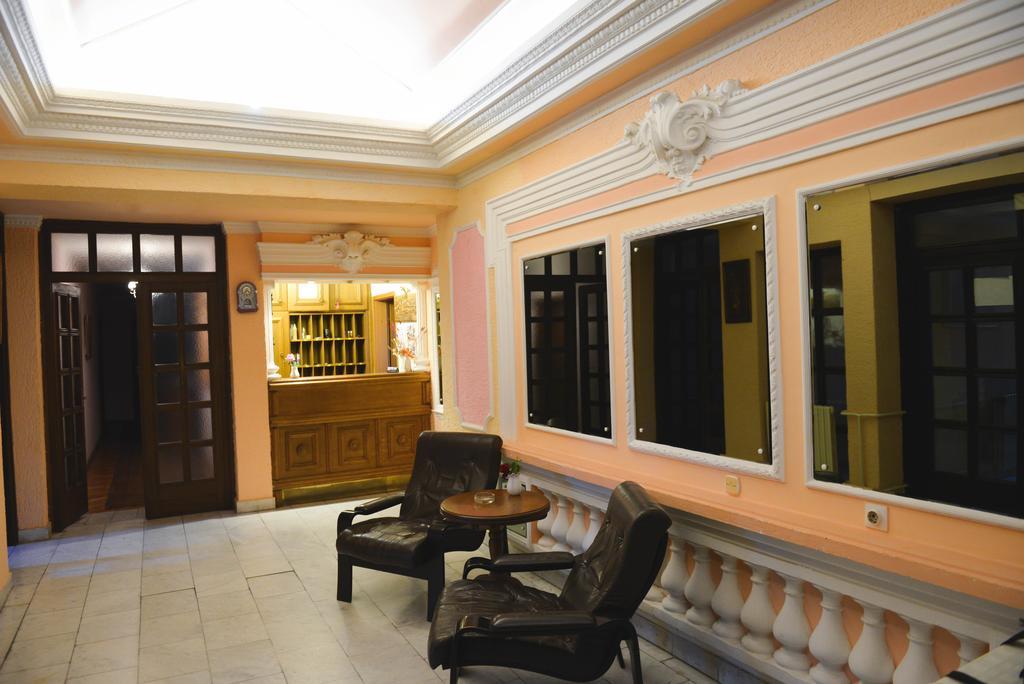 Beli Dvor Hotell Sombor Eksteriør bilde